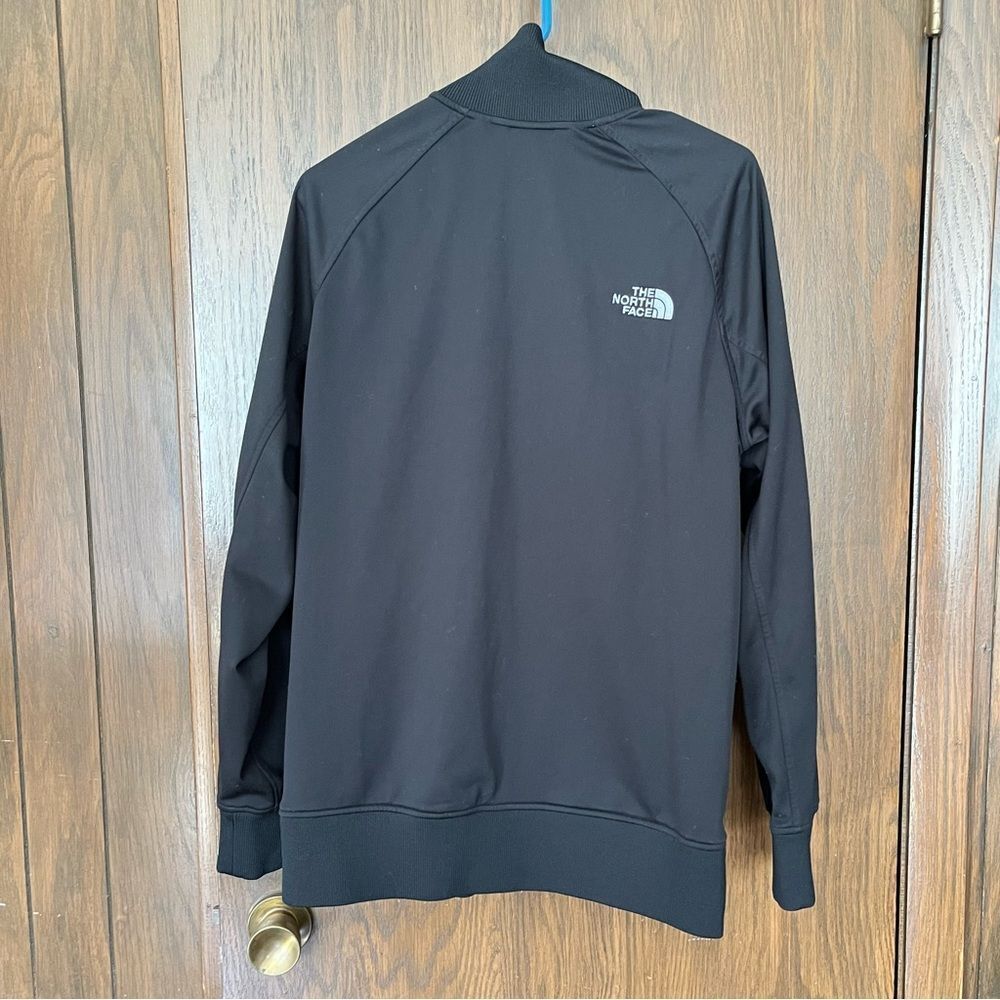 TNF Performance Jacket - Picture 3 of 6